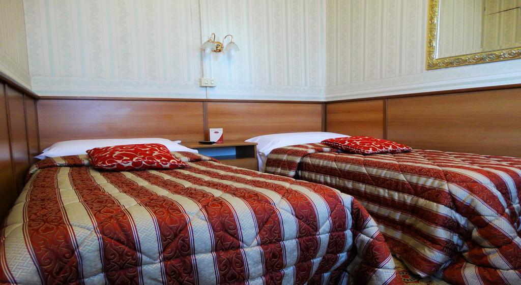Hotel Cristina Rome Chambre photo