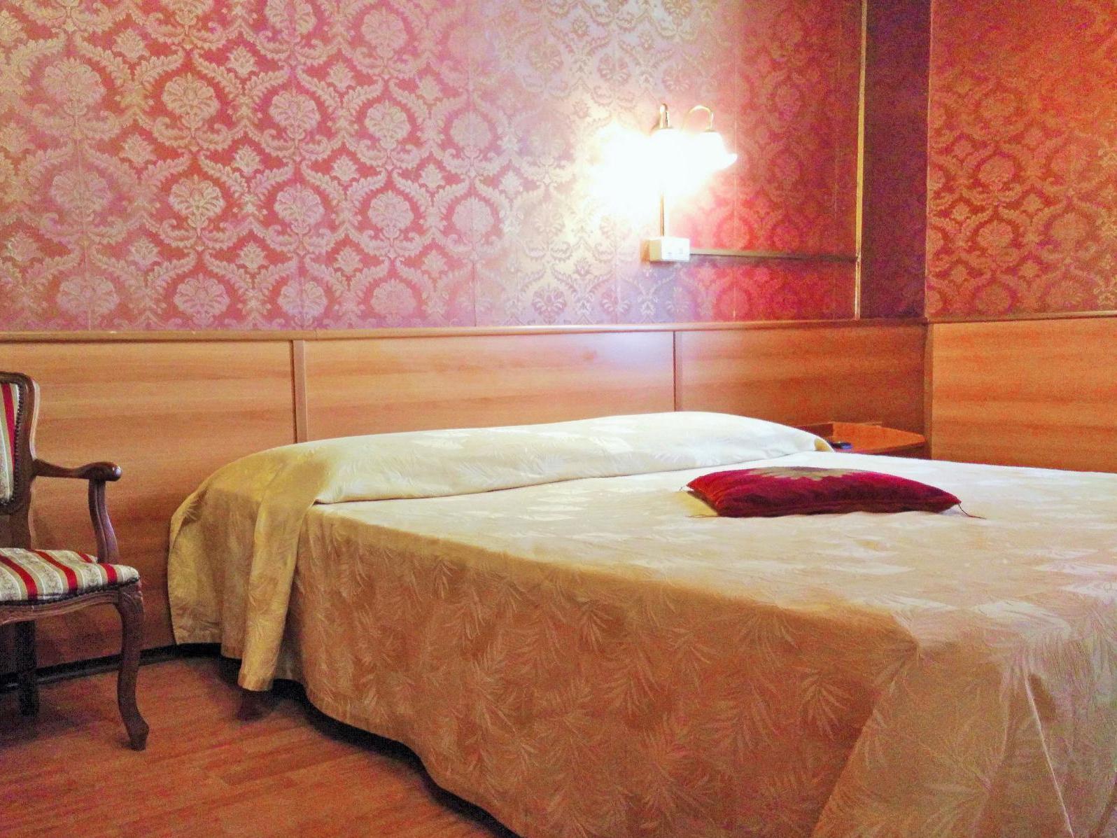Hotel Cristina Rome Extérieur photo